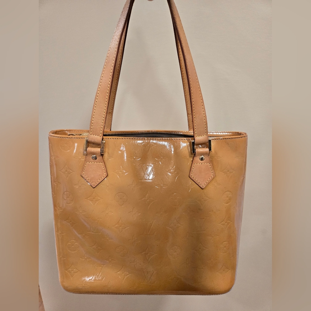 Louis Vuitton Tan Leather Structured Tote